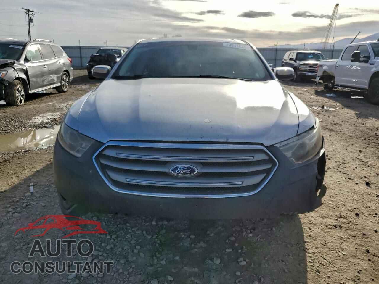 FORD TAURUS 2013 - 1FAHP2E80DG229774