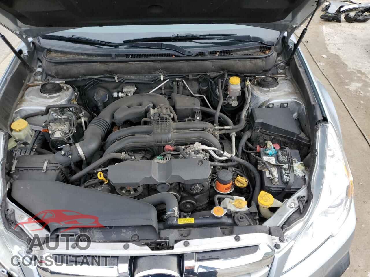 SUBARU OUTBACK 2013 - 4S4BRCCC8D3272172