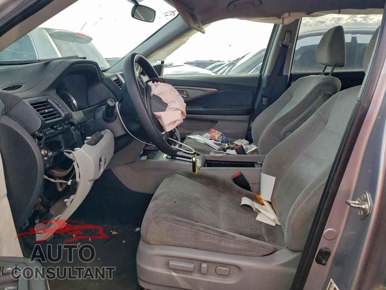 HONDA PILOT 2017 - 5FNYF5H33HB001380
