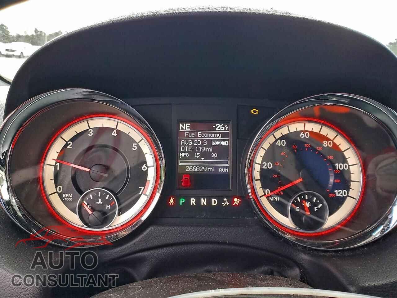 DODGE CARAVAN 2017 - 2C4RDGEG7HR686548