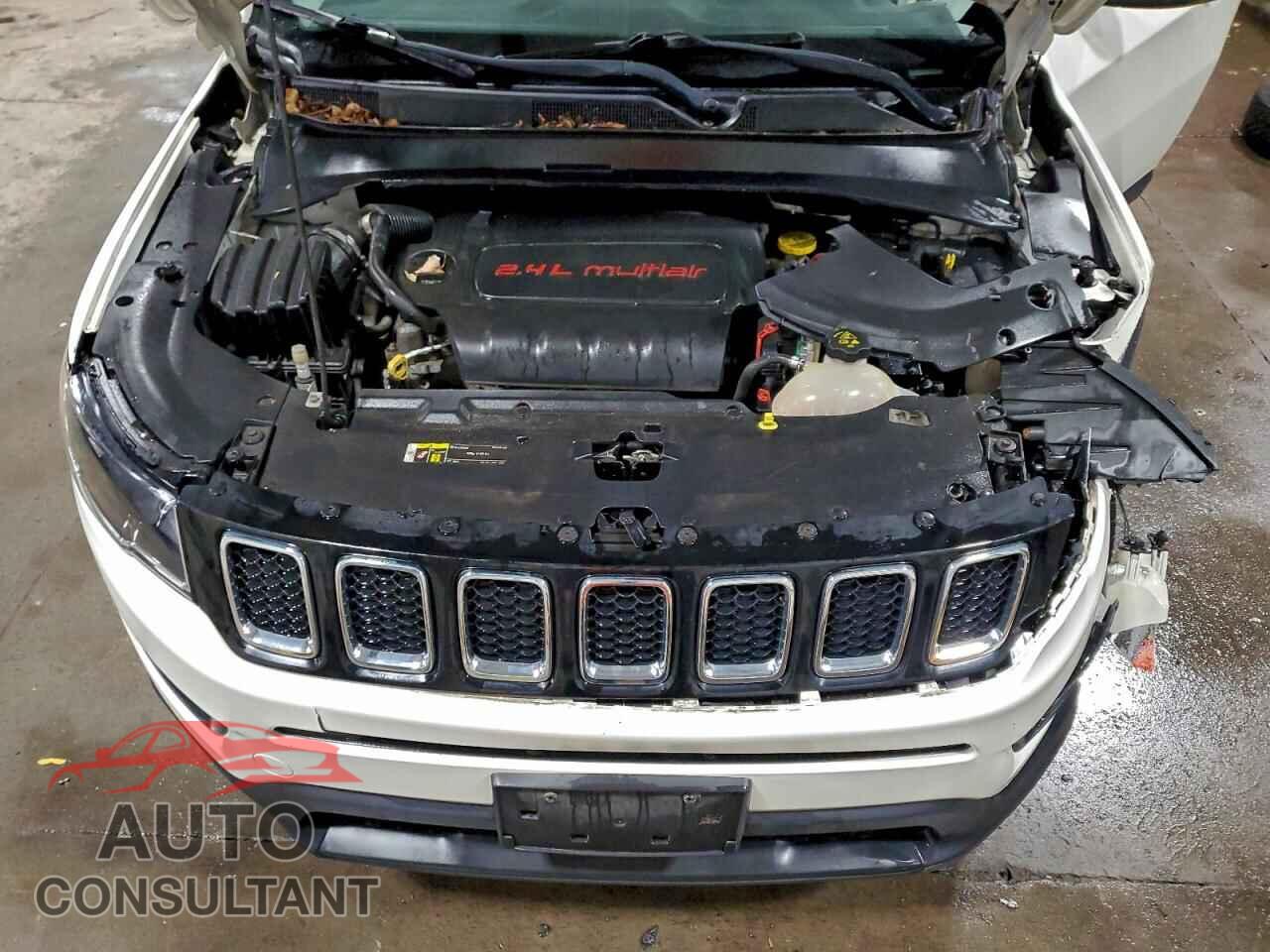 JEEP COMPASS 2017 - 3C4NJDAB3HT597010