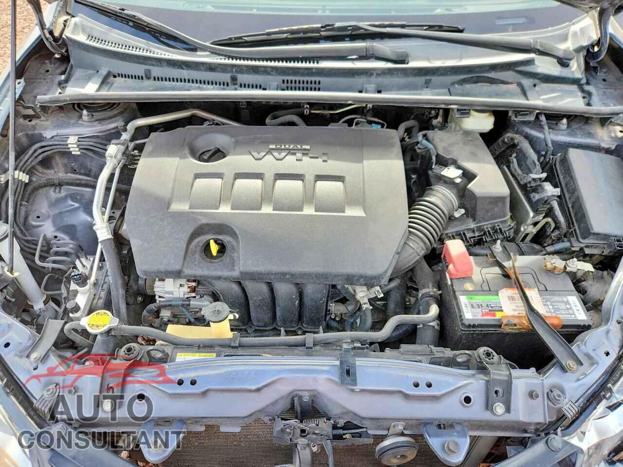 TOYOTA COROLLA 2015 - 5YFBURHE4FP363885