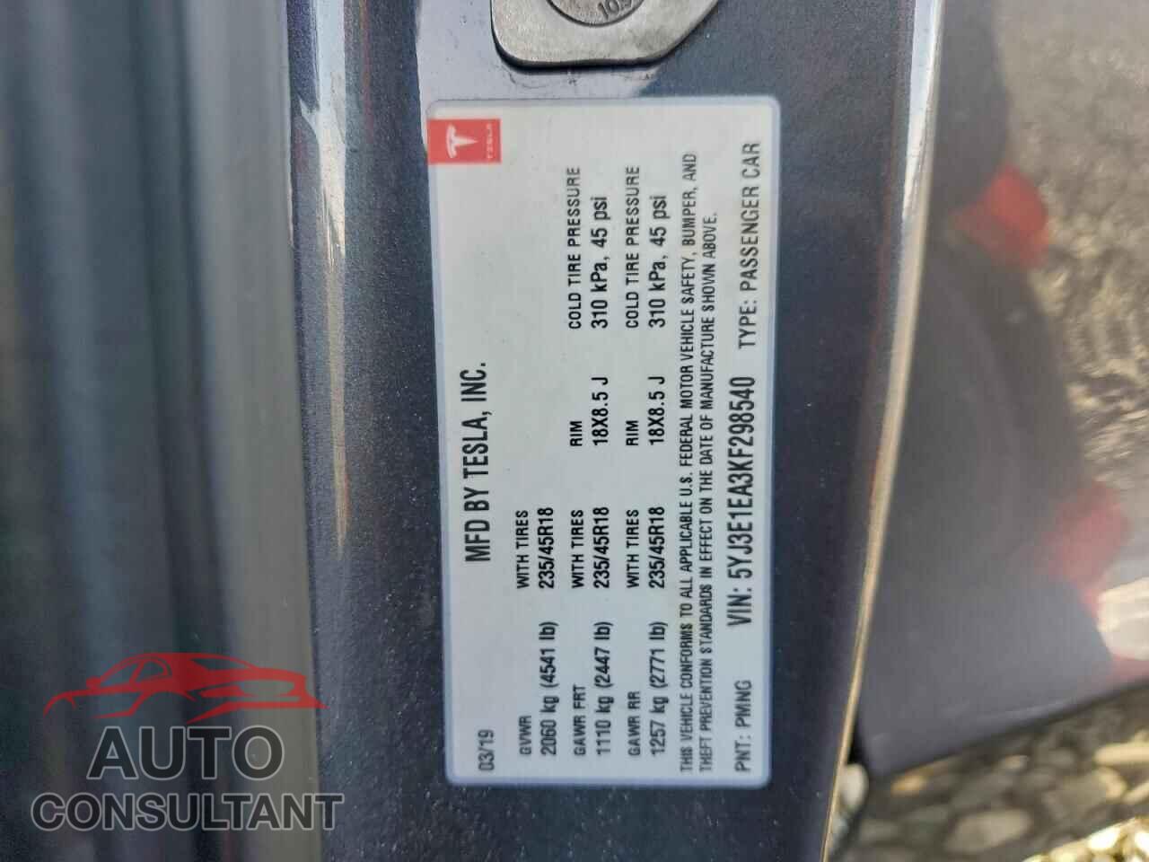 TESLA MODEL 3 2019 - 5YJ3E1EA3KF298540