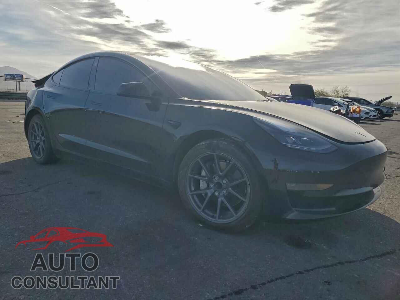 TESLA MODEL 3 2023 - 5YJ3E1EA1PF696563