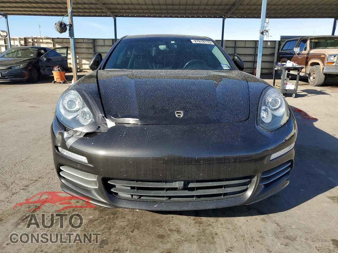PORSCHE PANAMERA 2014 - WP0AA2A79EL010346