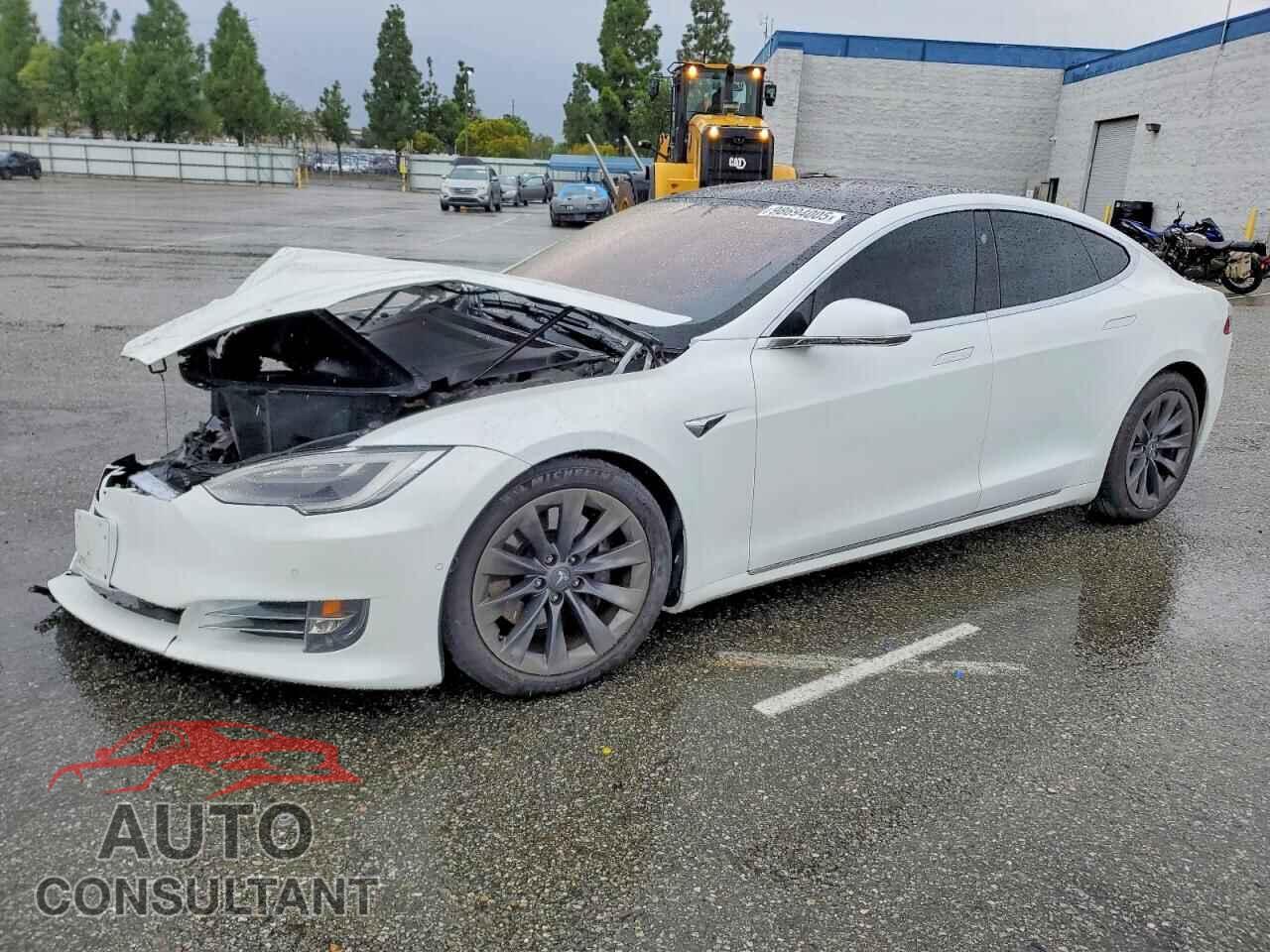 TESLA MODEL S 2020 - 5YJSA1E28LF400576