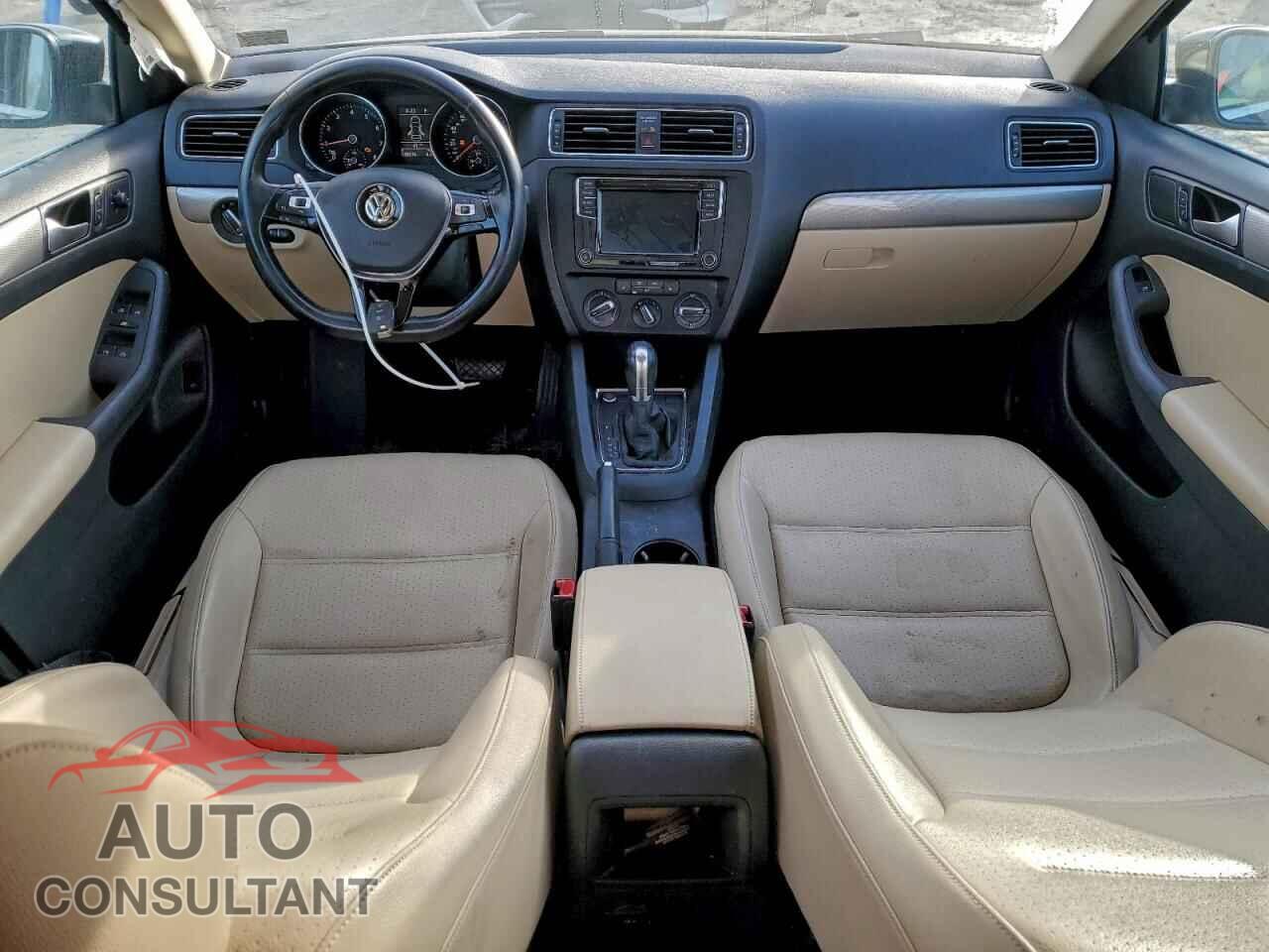 VOLKSWAGEN JETTA 2017 - 3VWDB7AJ2HM201724