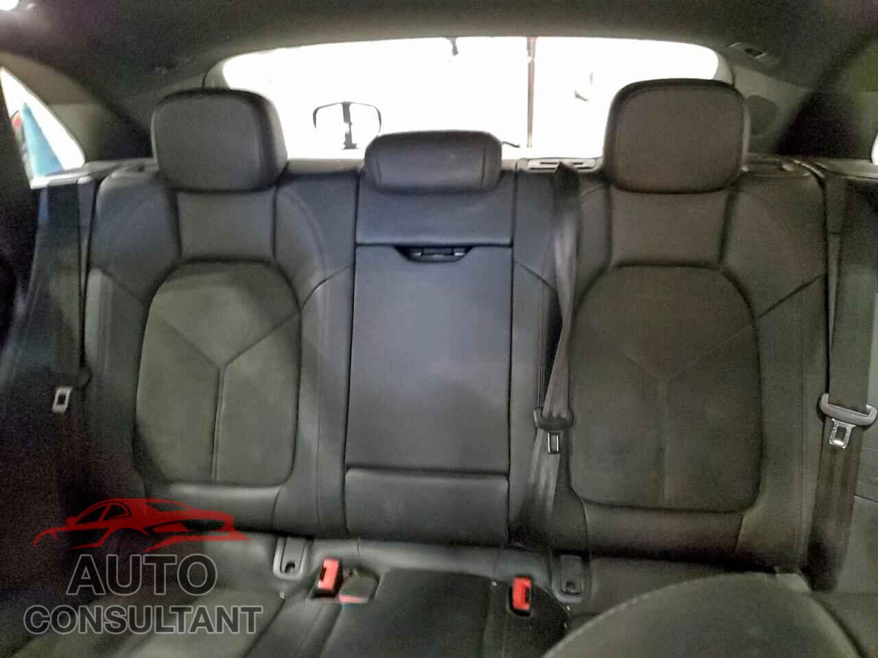 PORSCHE MACAN 2021 - WP1AA2A53MLB13452