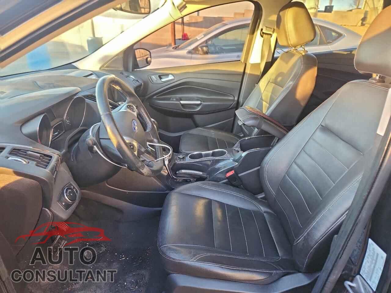 FORD ESCAPE 2014 - 1FMCU9J97EUB01700