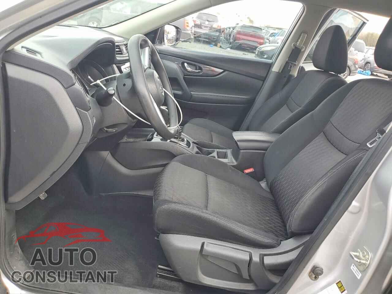 NISSAN ROGUE 2018 - KNMAT2MT8JP511248