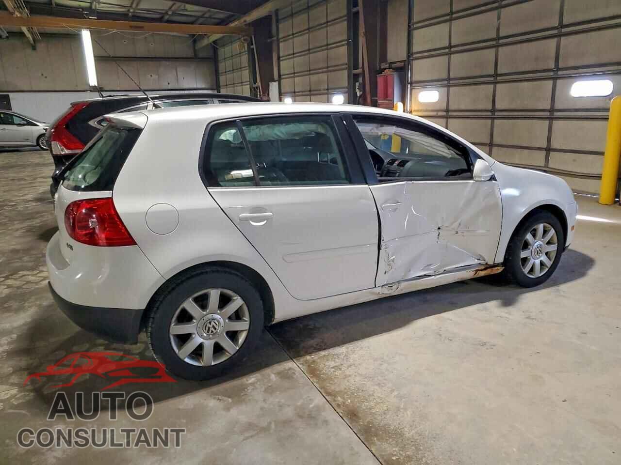 VOLKSWAGEN RABBIT 2009 - WVWDA71K29W010045