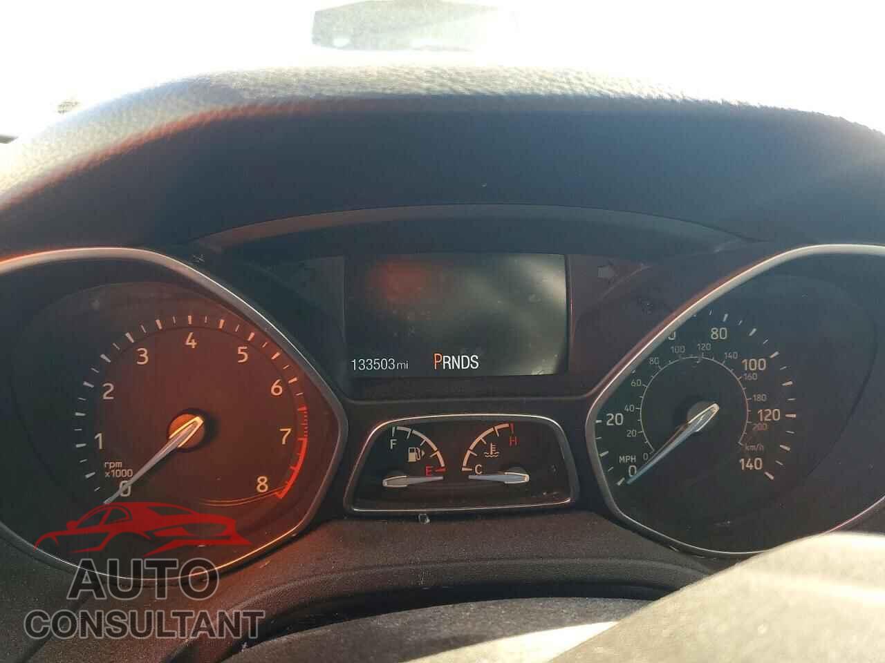 FORD FOCUS 2015 - 1FADP3K2XFL326530