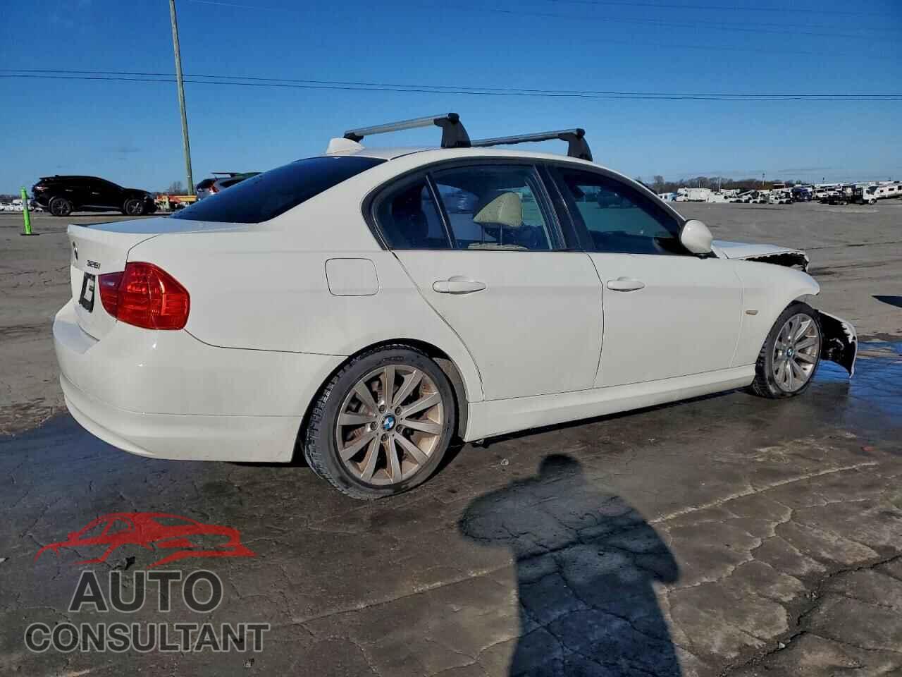 BMW 3 SERIES 2011 - WBAPH7C54BE461681