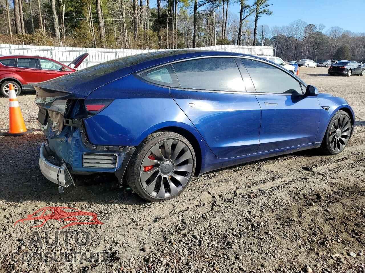 TESLA MODEL 3 2022 - 5YJ3E1EC9NF104535