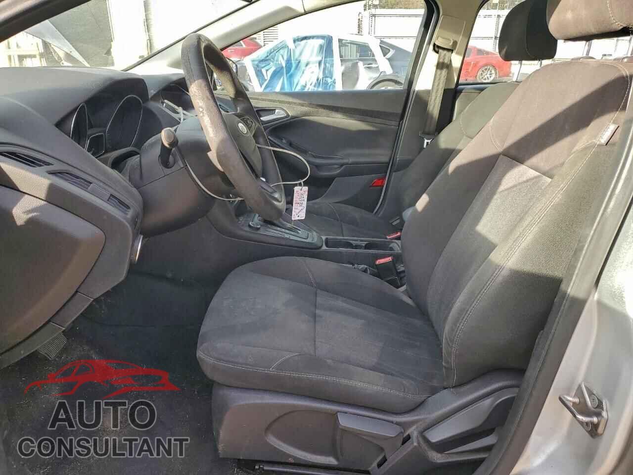 FORD FOCUS 2016 - 1FADP3F27GL219608