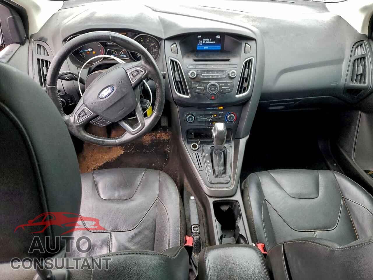 FORD FOCUS 2016 - 1FADP3F25GL298759