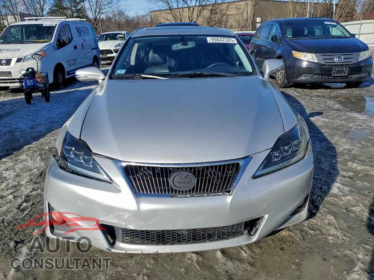 LEXUS IS 2012 - JTHCF5C23C5053383