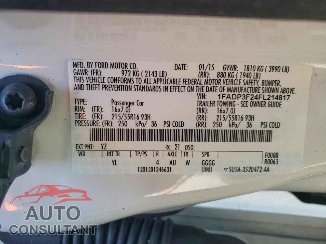 FORD FOCUS 2015 - 1FADP3F24FL214817