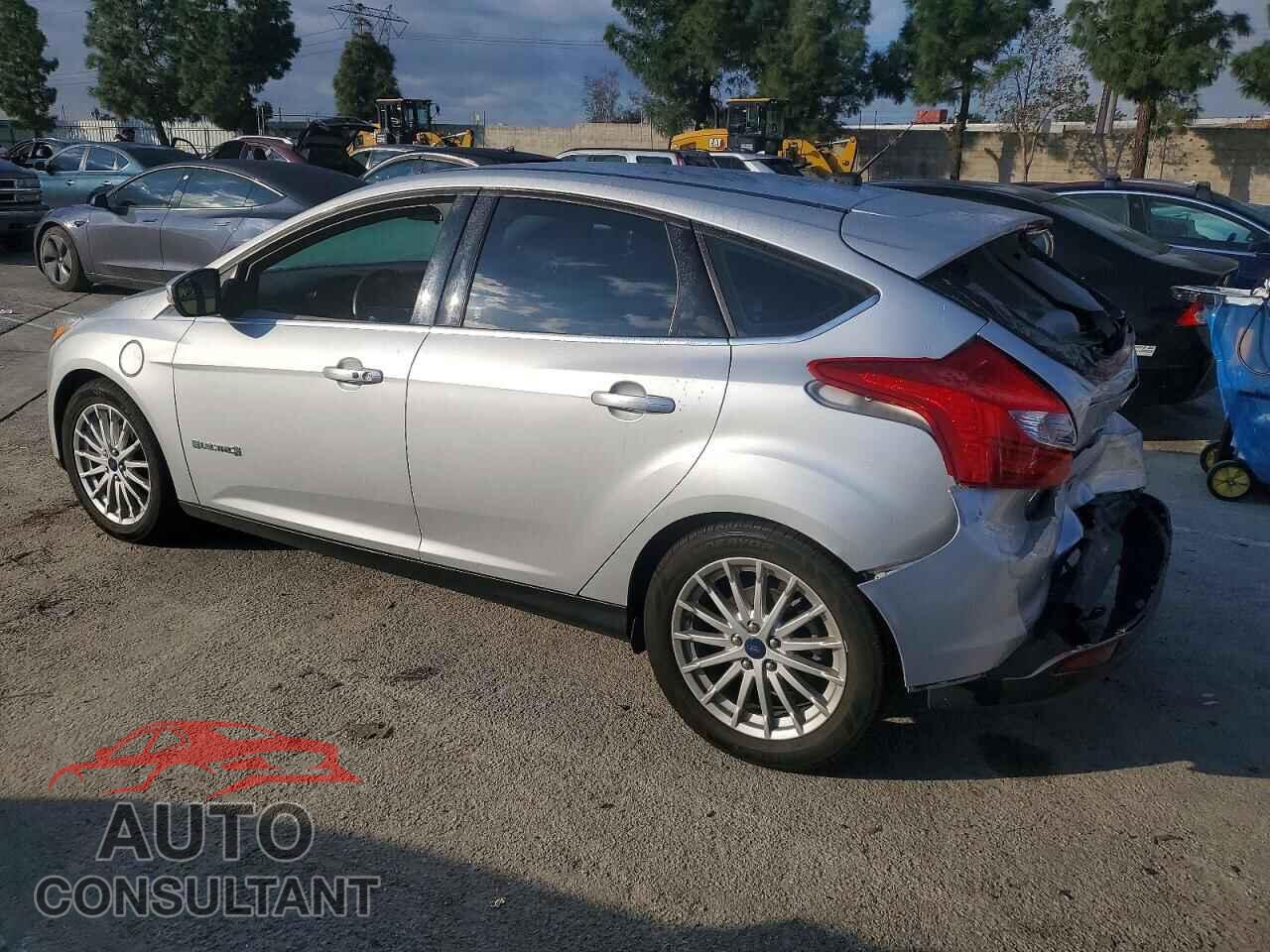 FORD FOCUS 2014 - 1FADP3R49EL341588