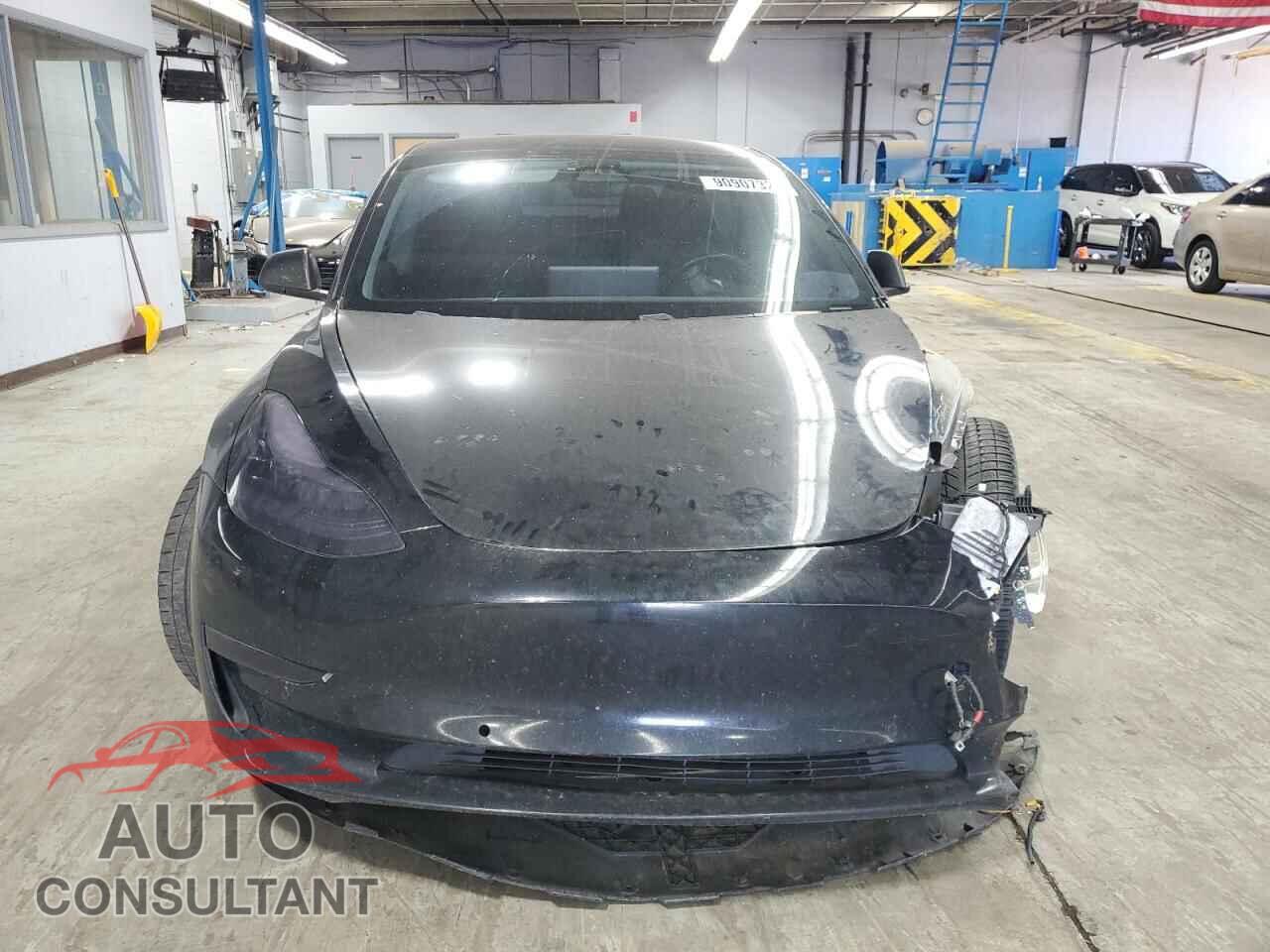 TESLA MODEL 3 2018 - 5YJ3E1EBXJF151364