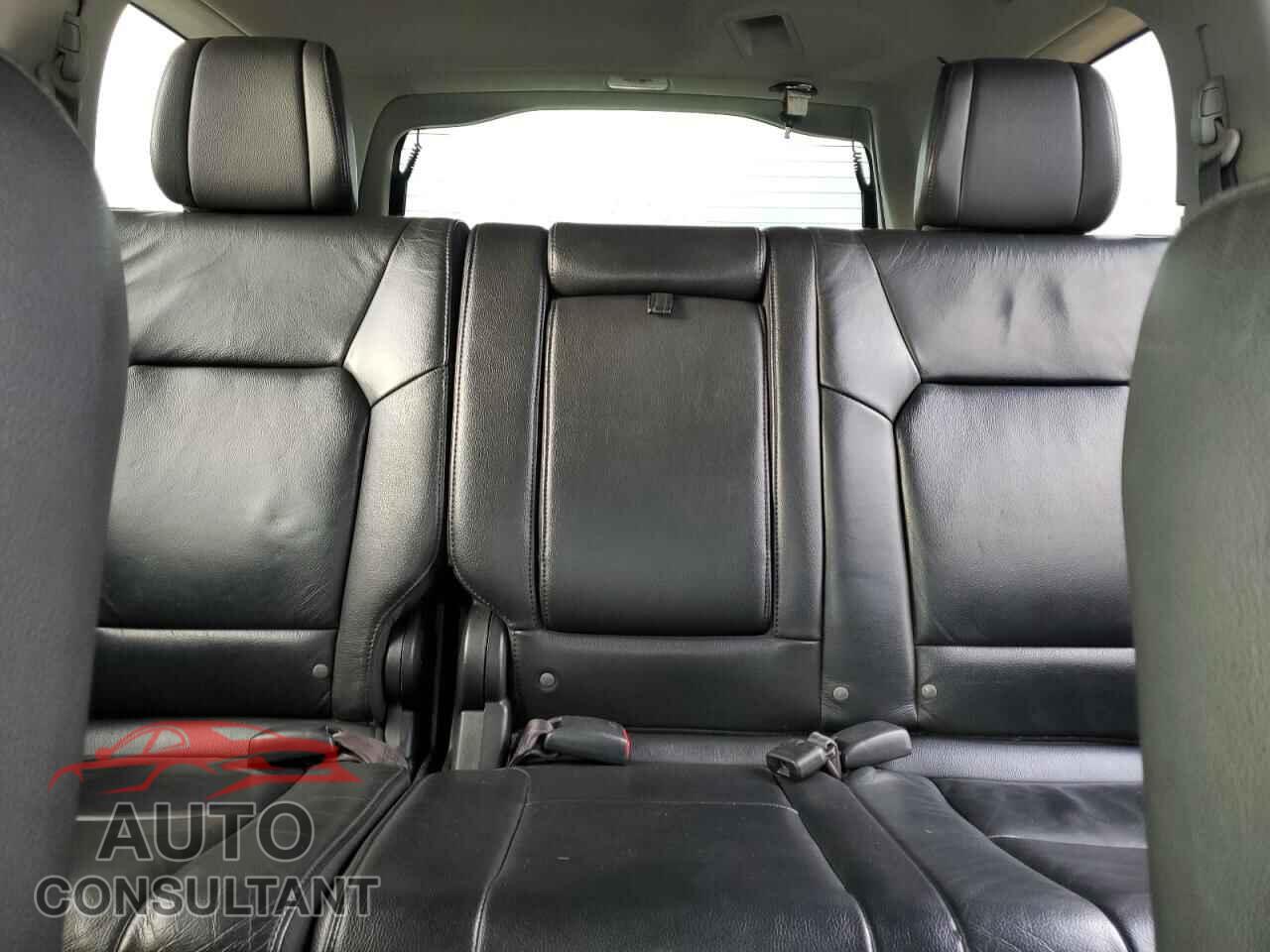 HONDA PILOT 2012 - 5FNYF4H58CB017384