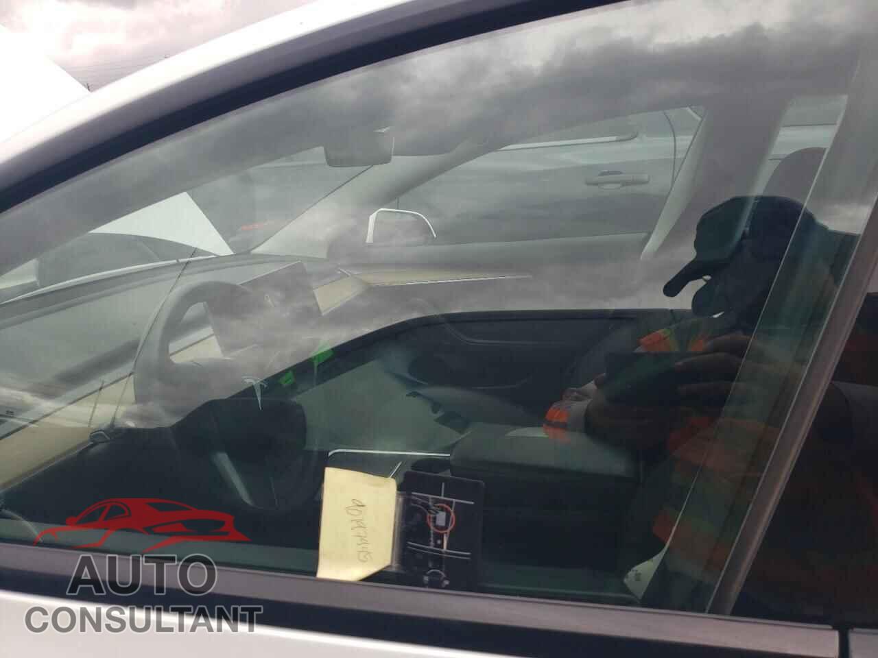 TESLA MODEL 3 2023 - 5YJ3E1EA1PF411392