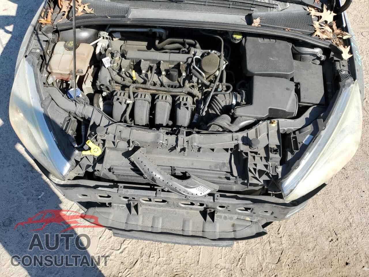 FORD FOCUS 2015 - 1FADP3F28FL343868