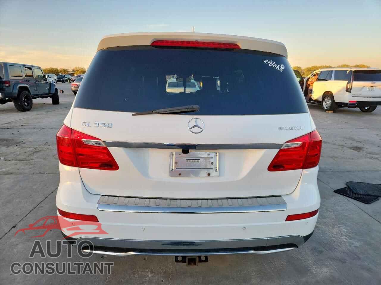 MERCEDES-BENZ GL-CLASS 2015 - 4JGDF2EE8FA567135