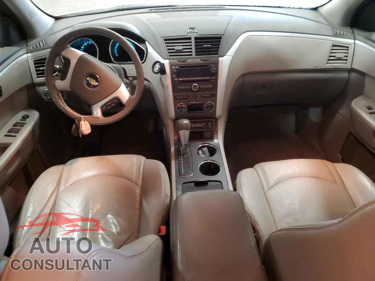 CHEVROLET TRAVERSE 2011 - 1GNKRJED4BJ118007