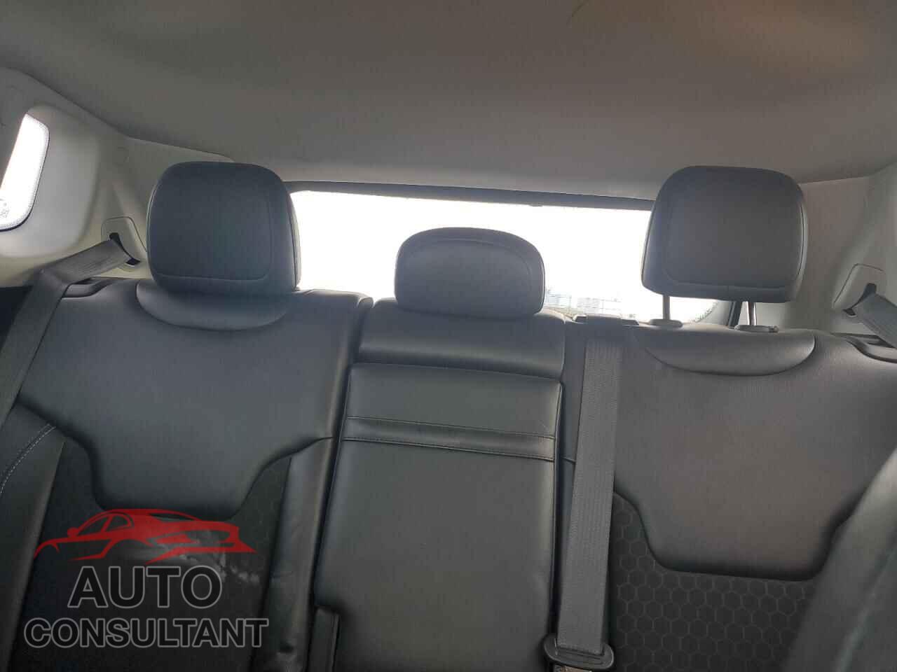 JEEP COMPASS 2017 - 3C4NJDBB4HT672067
