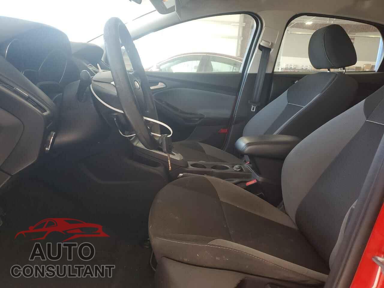 FORD FOCUS 2014 - 1FADP3F21EL137273