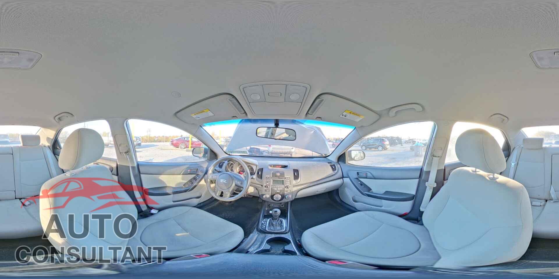 KIA FORTE 2012 - KNAFU4A26C5543959