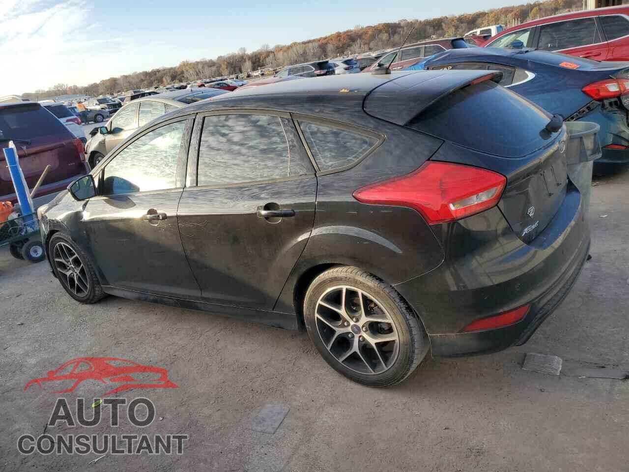 FORD FOCUS 2015 - 1FADP3K26FL281344