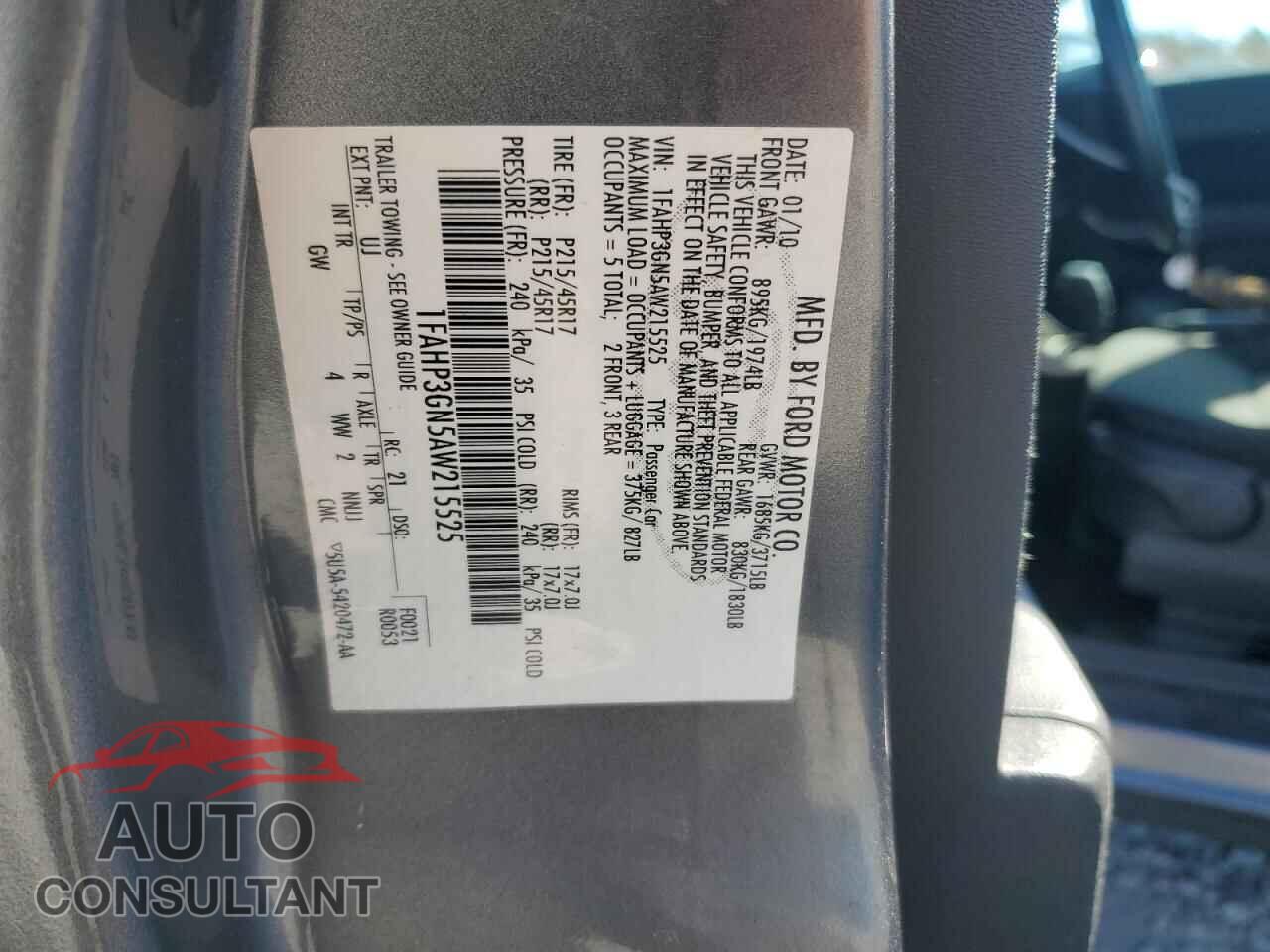 FORD FOCUS 2010 - 1FAHP3GN5AW215525