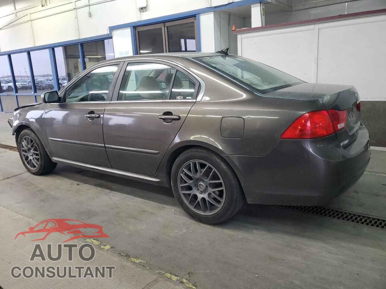 KIA OPTIMA 2010 - KNAGG4A84A5440049