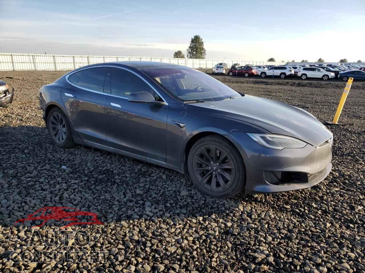 TESLA MODEL S 2017 - 5YJSA1E26HF218592