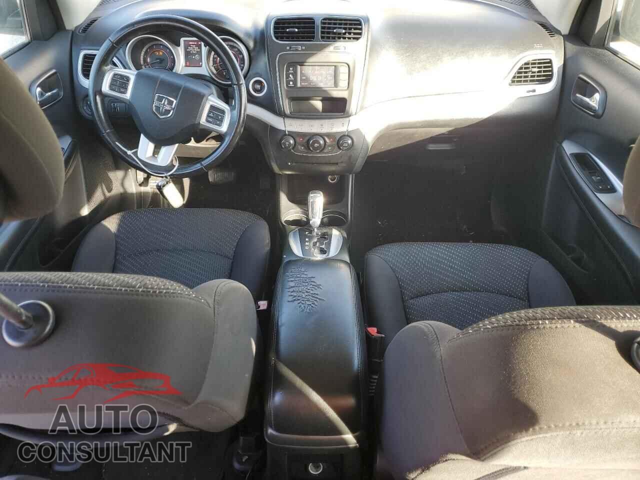 DODGE JOURNEY 2015 - 3C4PDCAB5FT617894