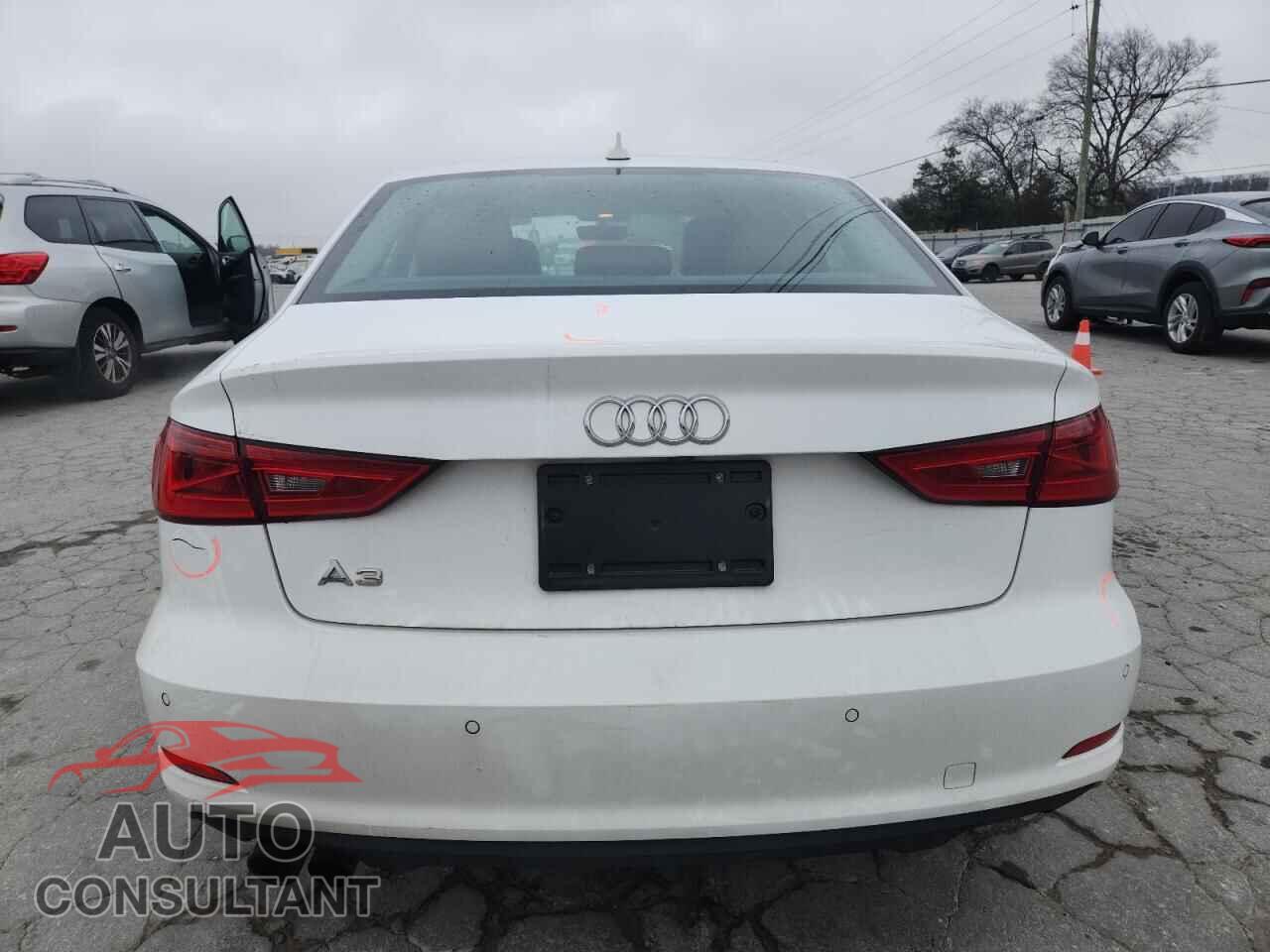 AUDI A3 2016 - WAUA7GFF0G1071107