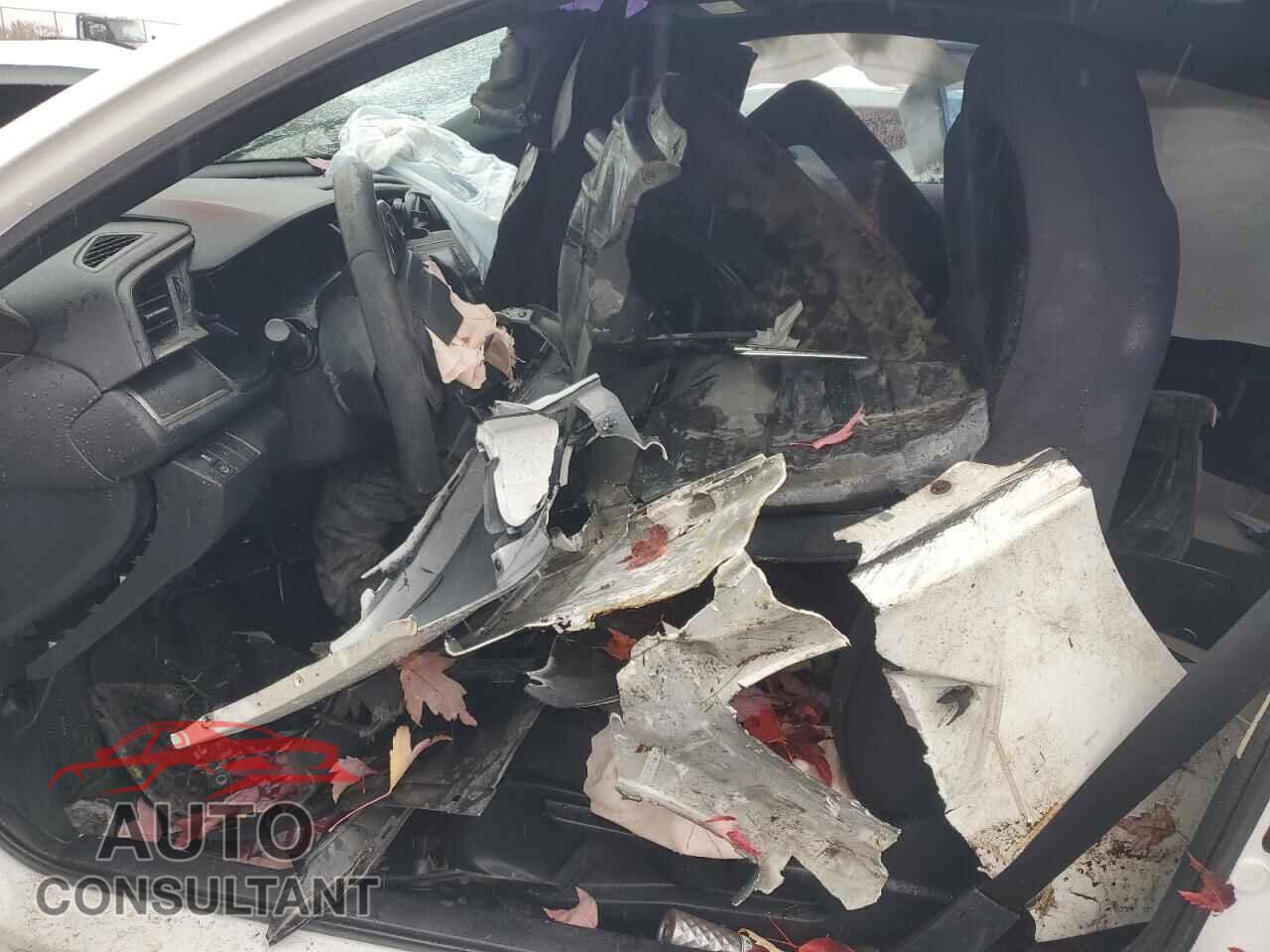 HONDA CIVIC 2017 - 2HGFC4B02HH302419
