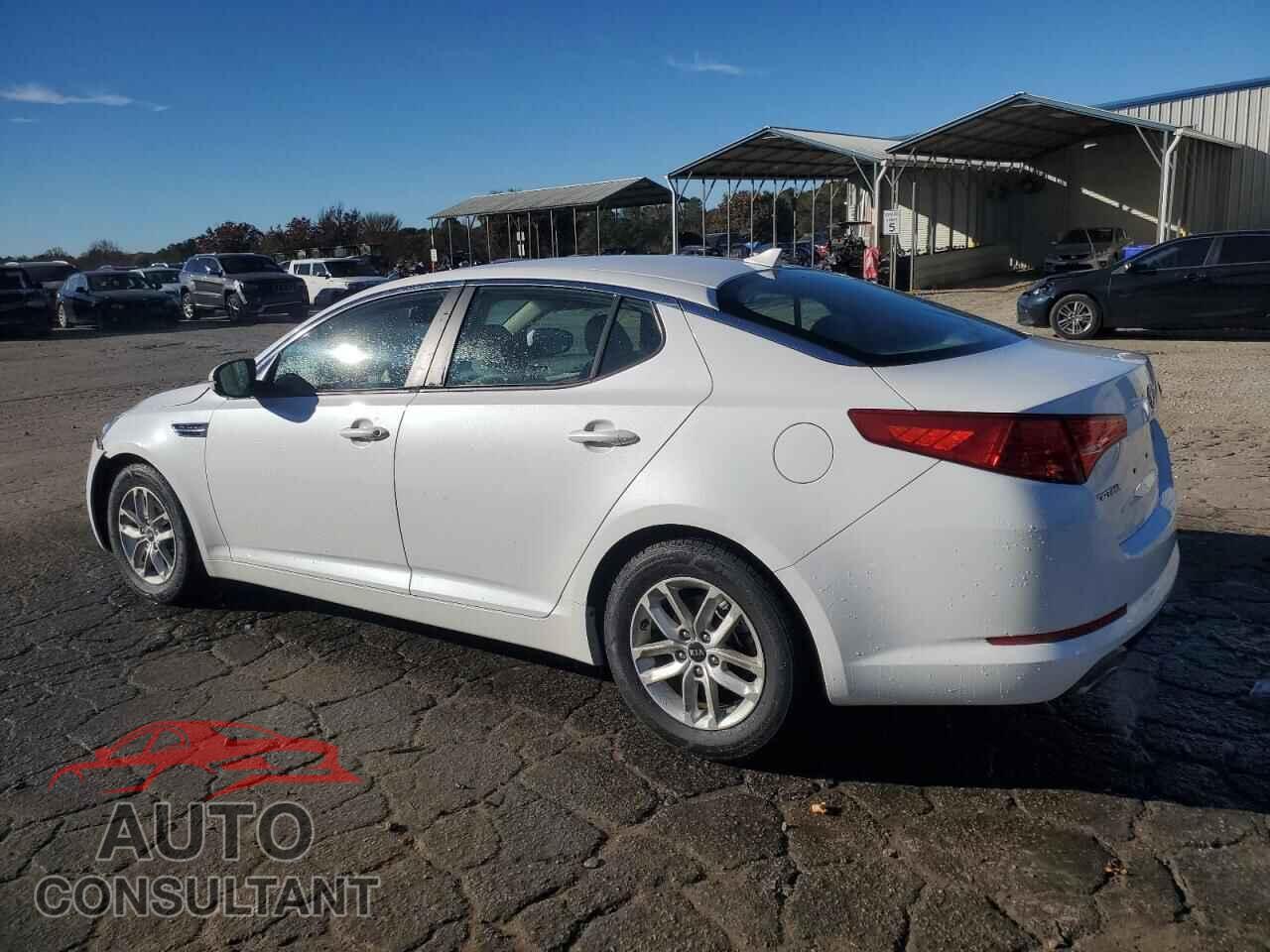 KIA OPTIMA 2011 - KNAGM4A7XB5177342