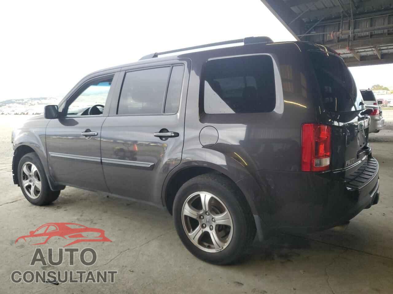 HONDA PILOT 2013 - 5FNYF4H56DB014579