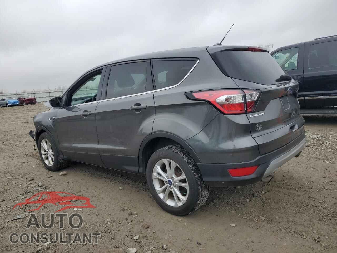 FORD ESCAPE 2017 - 1FMCU9GD3HUC58480