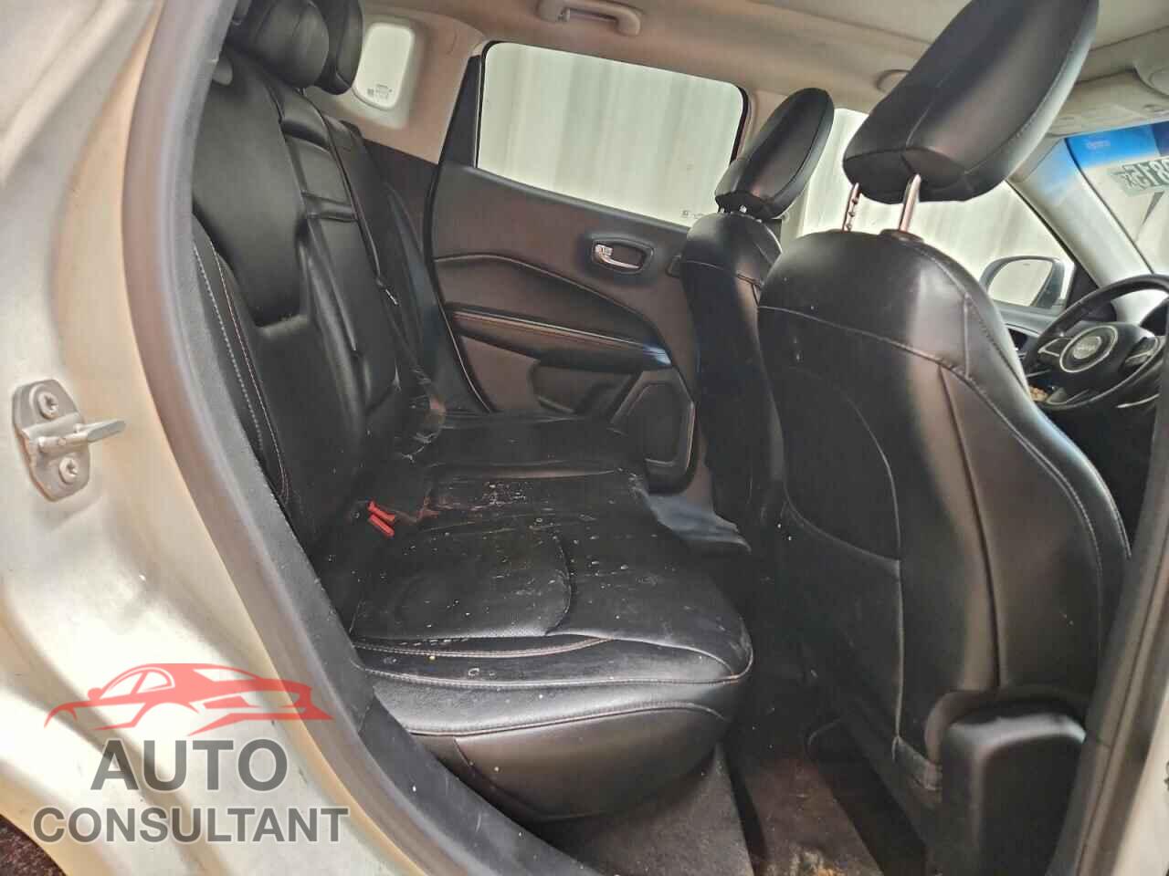 JEEP COMPASS 2017 - 3C4NJDCB4HT635227