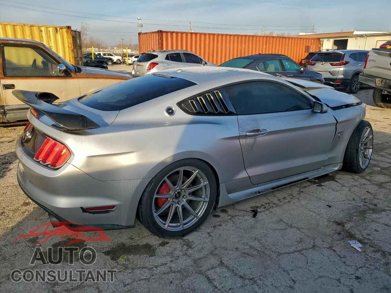 FORD MUSTANG 2015 - 1FA6P8CF9F5357960