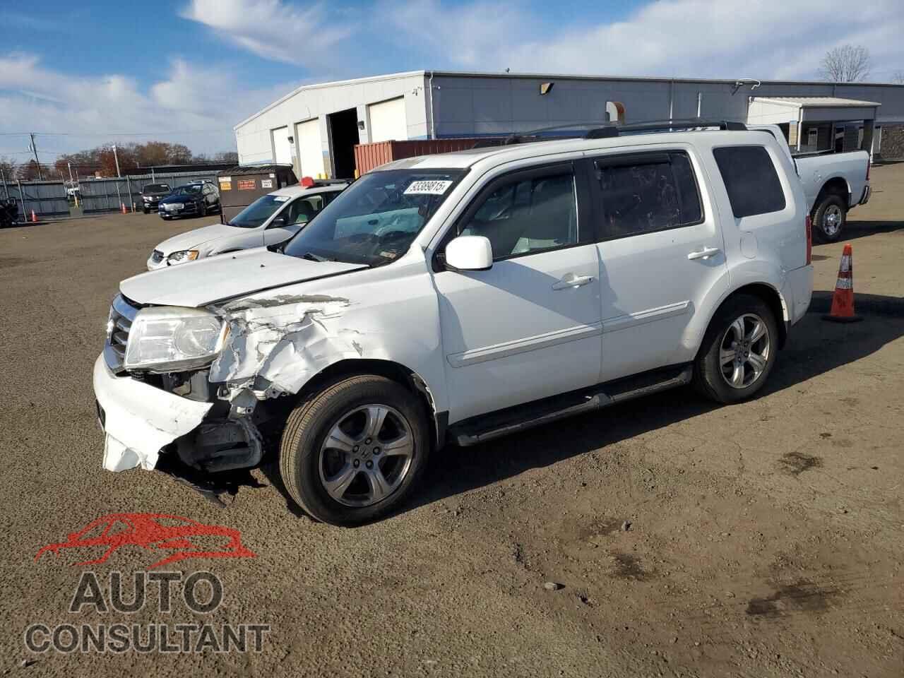 HONDA PILOT 2015 - 5FNYF4H53FB008063