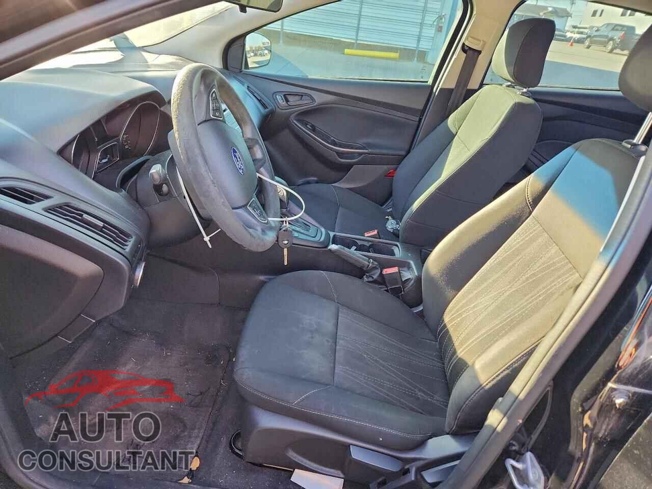 FORD FOCUS 2017 - 1FADP3E2XHL229827
