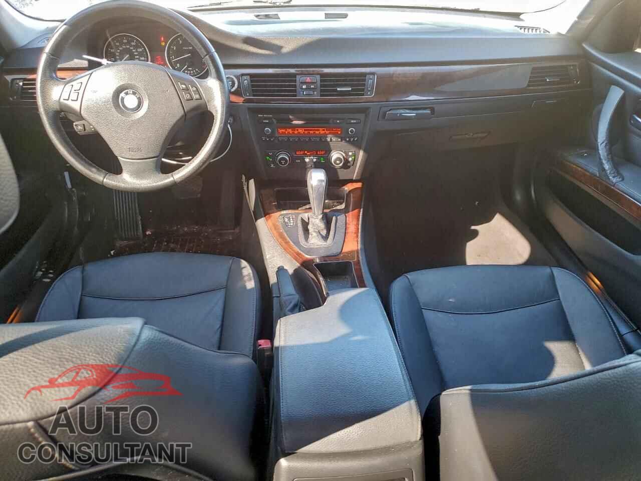 BMW 3 SERIES 2011 - WBAPH5G55BNM76320