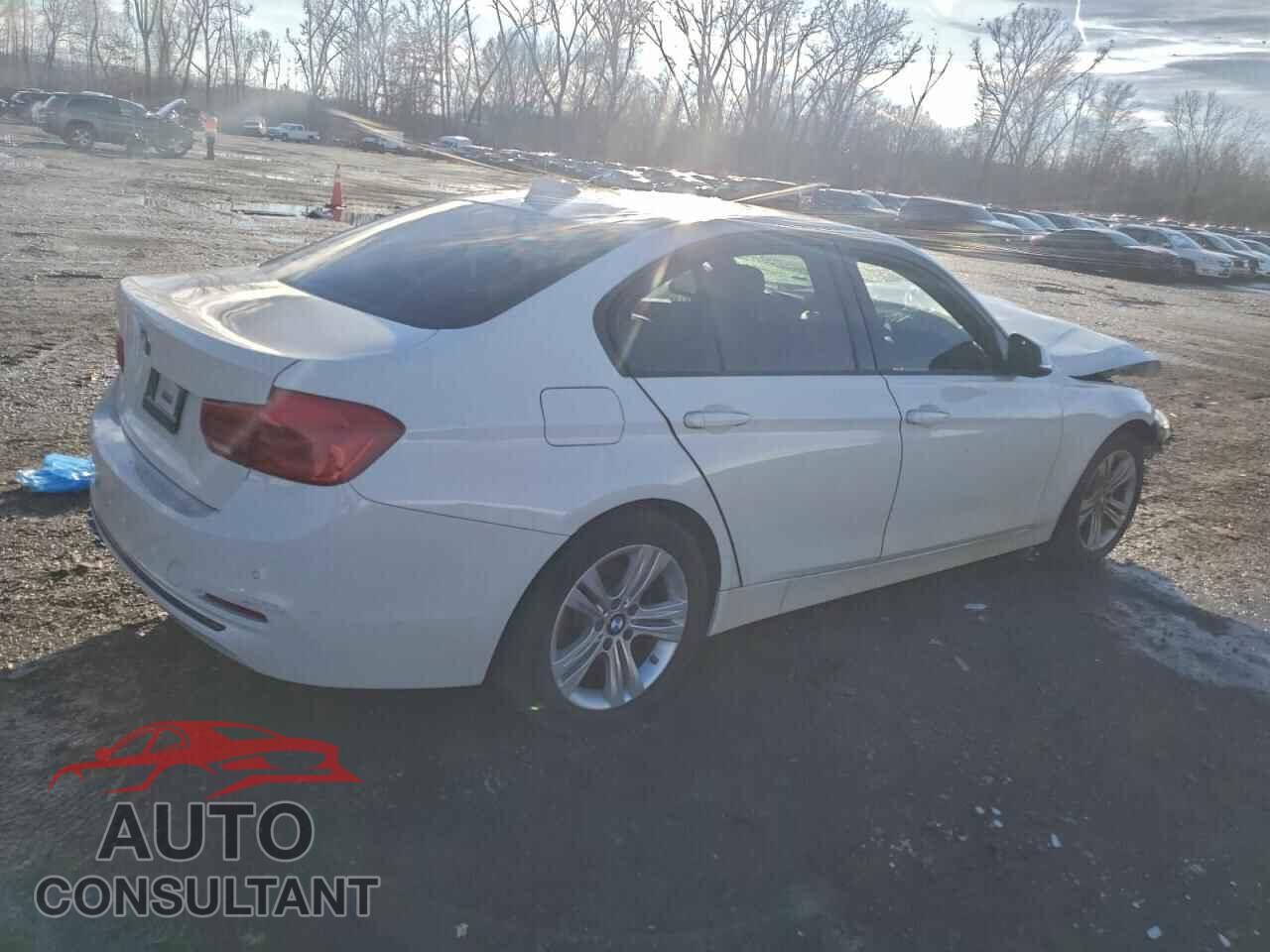 BMW 3 SERIES 2016 - WBA8E3G55GNU03151
