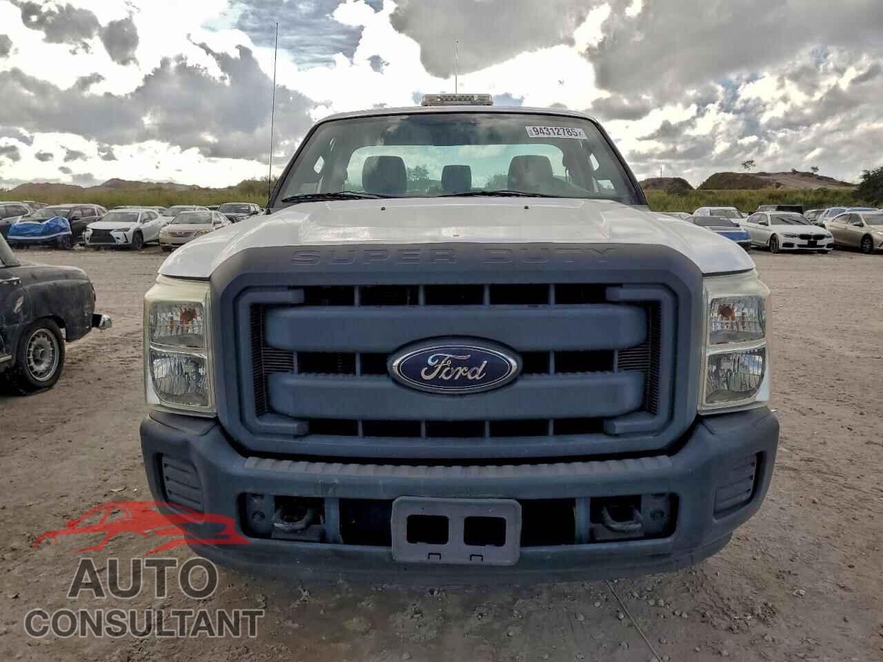 FORD F250 2012 - 1FTBF2A68CEB84360