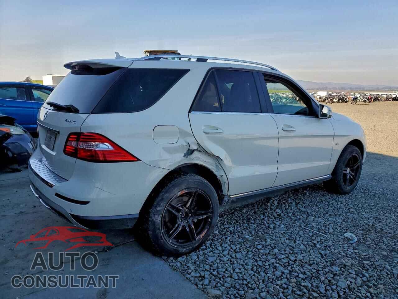 MERCEDES-BENZ M-CLASS 2012 - 4JGDA5HB8CA022159